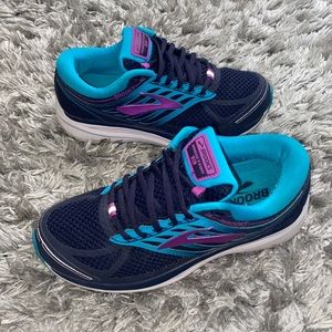 womens shoes size 13 extra wide